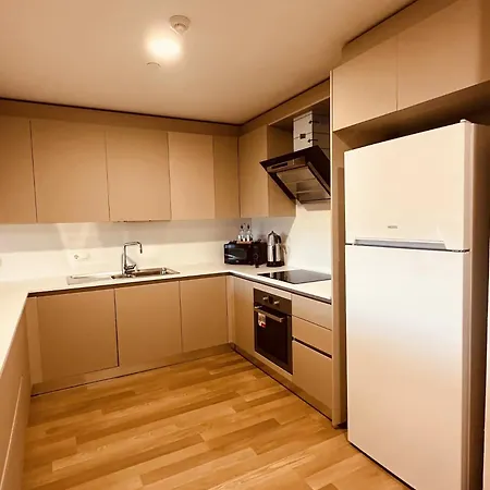 Apartment Luxurious In