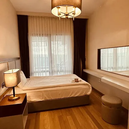 Apartment Luxurious In *