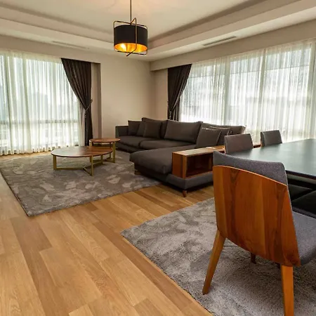 Apartment Luxurious In *